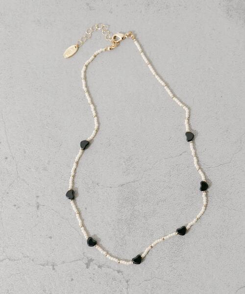 SMELLY（スメリー）の「ハートビーズネックレス（ネックレス・レディース・ブラック系その他・-）」の2枚目の写真