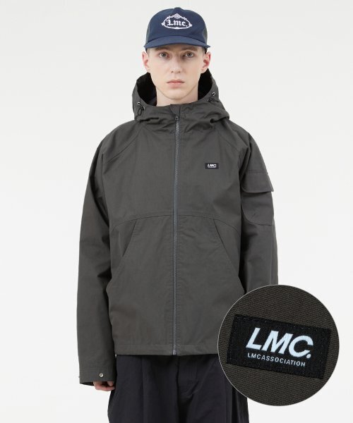 LMCの「CURVED WINDBREAKER JACKET charcoal(ナイロンジャケット・レディース・その他・LARGE/X-LARGE)」の1枚目の写真