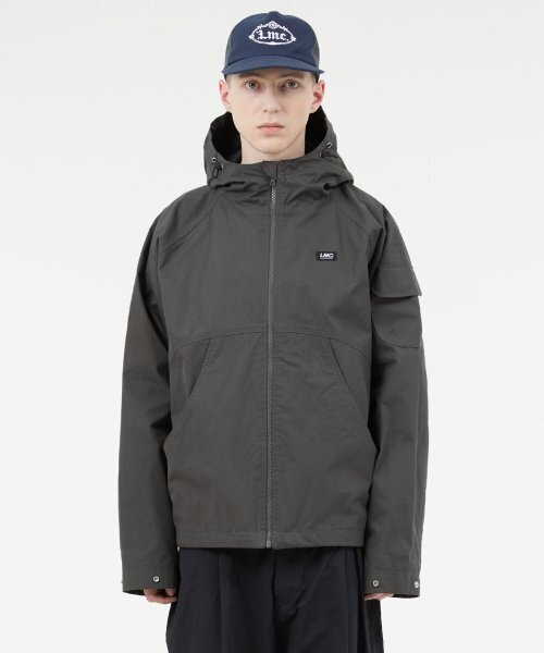 LMCの「CURVED WINDBREAKER JACKET charcoal(ナイロンジャケット・レディース・その他・LARGE/X-LARGE)」の3枚目の写真