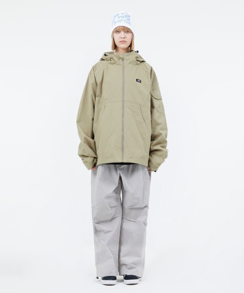 LMCの「CURVED WINDBREAKER JACKET charcoal(ナイロンジャケット・レディース・その他・LARGE/X-LARGE)」の6枚目の写真