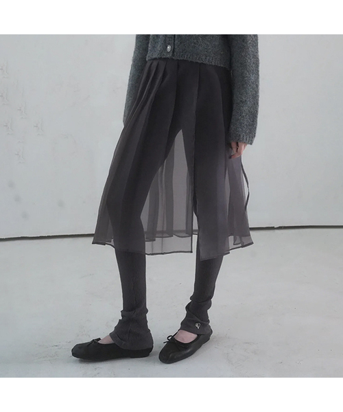 Vivacious(ビバシャス)の「Wendy Wrap Skirt - 3COL(スカート・レディース・チャコール/ブラック/カーキ・FREE)」の2枚目の写真