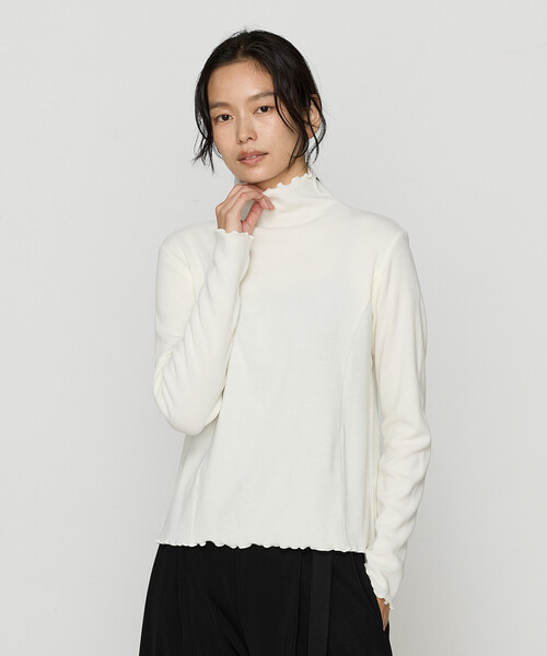 Gabardine K.T(ギャバジンケーティー)の「〔 +サイズ 〕 ニットコール タートル(Tシャツ/カットソー・レディース・オフホワイト/ライトグレー/ネイビー・13号)」の7枚目の写真