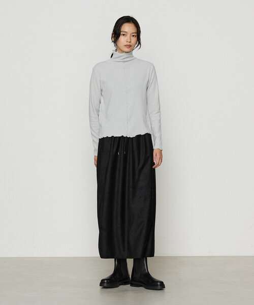 Gabardine K.T(ギャバジンケーティー)の「〔 +サイズ 〕 ニットコール タートル(Tシャツ/カットソー・レディース・オフホワイト/ライトグレー/ネイビー・13号)」の8枚目の写真