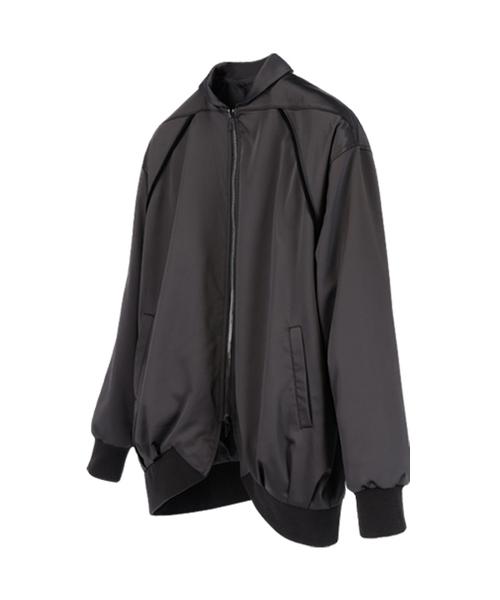 DGNAK(ディグナク)の「サテンボリュームラグランジャンパー(ブラック)(その他アウター・メンズ・ブラック・LARGE/MEDIUM)」の1枚目の写真