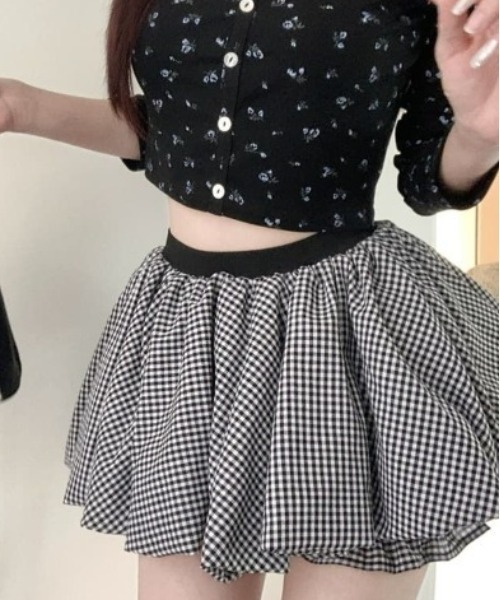 Mejoul(メジュール)の「【2026春夏新作】【インパン付・ウエストゴム】パンプキンバルーンミニスカート(スカート・レディース・ホワイト/ブラック/ブラック系その他・M/L)」の16枚目の写真