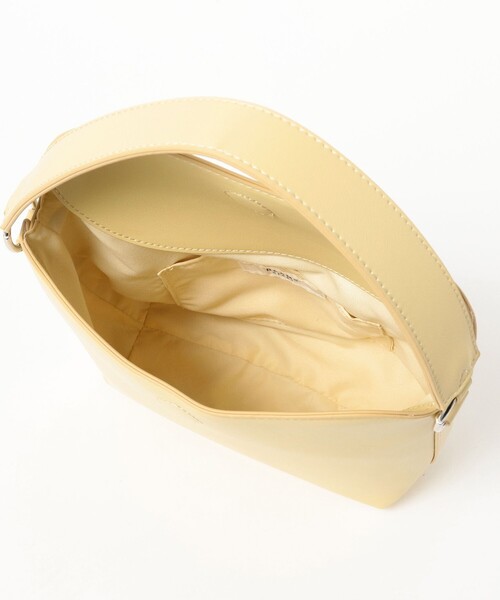 BEAMS HEART（ビームスハート）の「太ベルト 2WAY スクエア バッグ（ショルダーバッグ・レディース・ブラック/ブラウン/イエロー系その他4・ONE SIZE）」の7枚目の写真