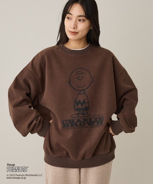 Vintage PEANUTS（ビンテージピーナッツ）の「【PEANUTS/SNOOPY】スノーウォッシュボンディング裏毛スウェット（スウェット・レディース・ブラウン/ブラック/グレイッシュベージュ・M/L/XL）」の2枚目の写真