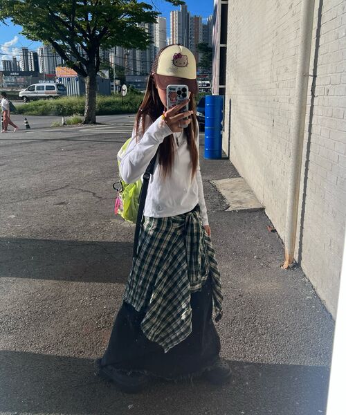 ANYTIME LOREAK(エニタイムロレーク)の「Iris shirt-Green (RENEWAL)(シャツ/ブラウス・メンズ・その他・SMALL/MEDIUM/LARGE/X-LARGE)」の2枚目の写真