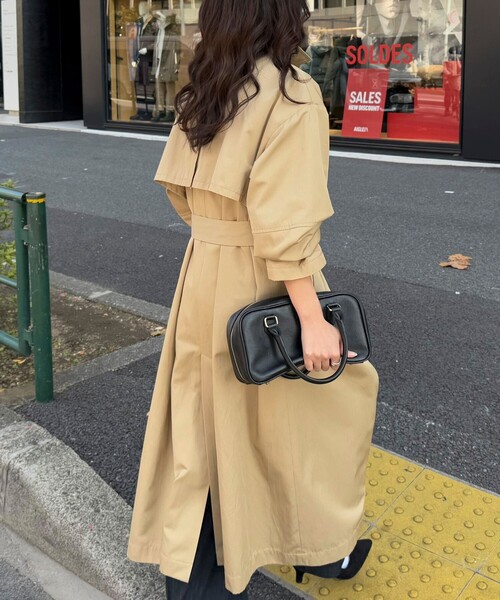 【meme】freddy emue ボリュームトレンチコート サイズ38 fredy emue（フレディエミュ） トレンチコート コート 「発売のたびに