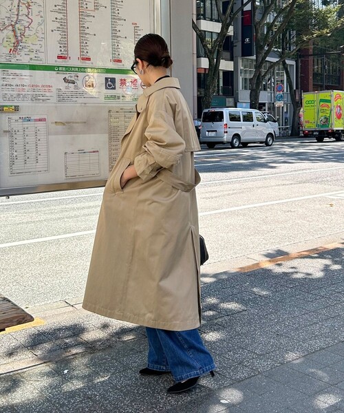 fredy emue（フレディエミュ）の「【発売のたびに即完売する大人気アイテム】袖ボリュームトレンチコート（トレンチコート・レディース・ベージュ・38/36）」の17枚目の写真