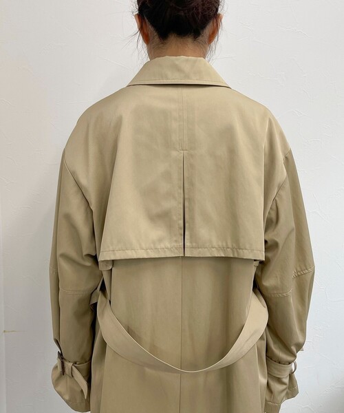 発売のたびに即完売する大人気アイテム】袖ボリュームトレンチコート