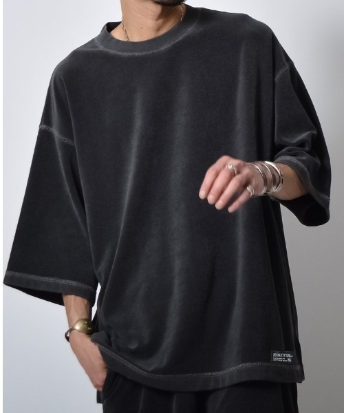 DOUBLE STEAL(ダブルスティール)の「DSピグメントパイルオーバーサイズTシャツ(Tシャツ/カットソー・メンズ・グリーン/ブラック/グレイッシュベージュ・MEDIUM/SMALL/LARGE)」の2枚目の写真