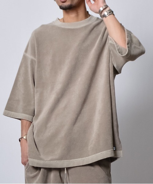 DOUBLE STEAL(ダブルスティール)の「DSピグメントパイルオーバーサイズTシャツ(Tシャツ/カットソー・メンズ・グリーン/ブラック/グレイッシュベージュ・MEDIUM/SMALL/LARGE)」の13枚目の写真