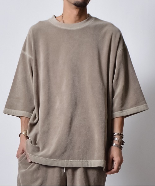 DOUBLE STEAL(ダブルスティール)の「DSピグメントパイルオーバーサイズTシャツ(Tシャツ/カットソー・メンズ・グリーン/ブラック/グレイッシュベージュ・MEDIUM/SMALL/LARGE)」の15枚目の写真