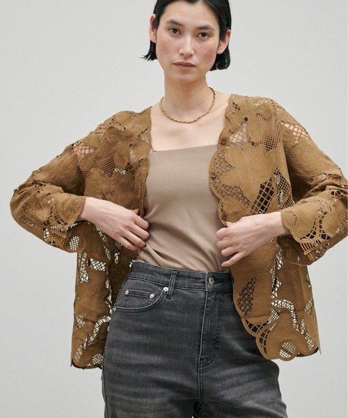 LARUTA（ラルータ）の「【LARUTA】カップ付きレーヨンポンチキャミ（キャミソール・レディース・ライトグレー/ベージュ/オフホワイト/ブラック・FREE）」の16枚目の写真