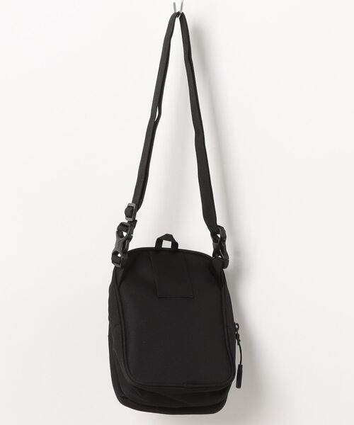 RVCA(ルーカ)の「RVCA メンズ UTILITY POUCH ショルダーバッグ 【2026年春夏モデル】(ショルダーバッグ・メンズ・オリーブ/ブラック・FREE)」の3枚目の写真
