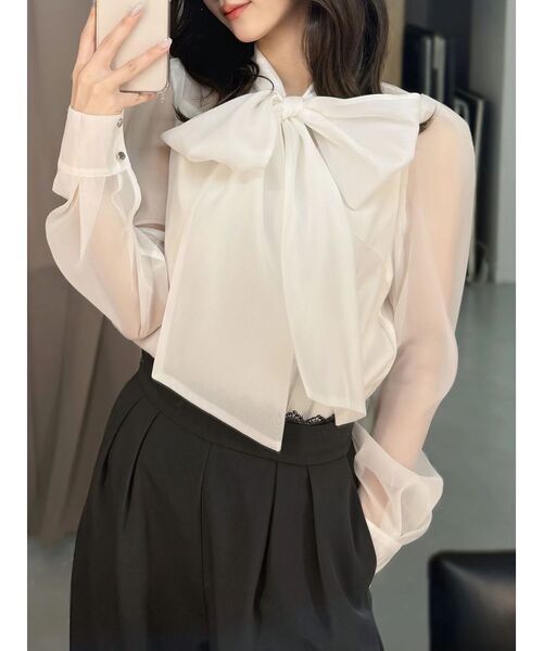 MERCURYDUO（マーキュリーデュオ）の「オーガンジービッグボウタイブラウス（シャツ/ブラウス・レディース・オフホワイト/ピンク/ライトグレー・FREE）」の6枚目の写真