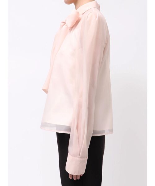 MERCURYDUO（マーキュリーデュオ）の「オーガンジービッグボウタイブラウス（シャツ/ブラウス・レディース・オフホワイト/ピンク/ライトグレー・FREE）」の8枚目の写真