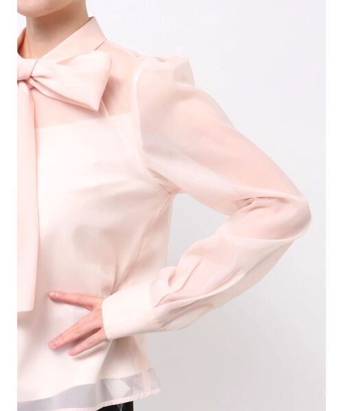 MERCURYDUO（マーキュリーデュオ）の「オーガンジービッグボウタイブラウス（シャツ/ブラウス・レディース・オフホワイト/ピンク/ライトグレー・FREE）」の11枚目の写真