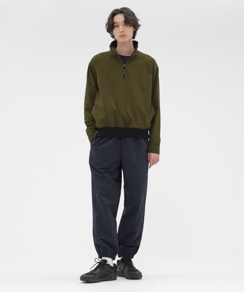 MARGARET HOWELL(マーガレットハウエル)の「HIGHDENCE POLYESTER JERSEY(Tシャツ/カットソー・メンズ・オリーブ/ブラック・MEDIUM/LARGE)」の11枚目の写真