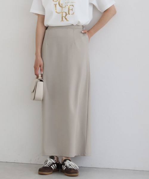 Pierrot（ピエロ）の「ストレスフリーな着心地ストレッチIラインスカート（スカート・レディース・ブラック/モカ/チャコール/グレイッシュベージュ・L/M/S/PL/PM/PS/TL/TM）」の4枚目の写真