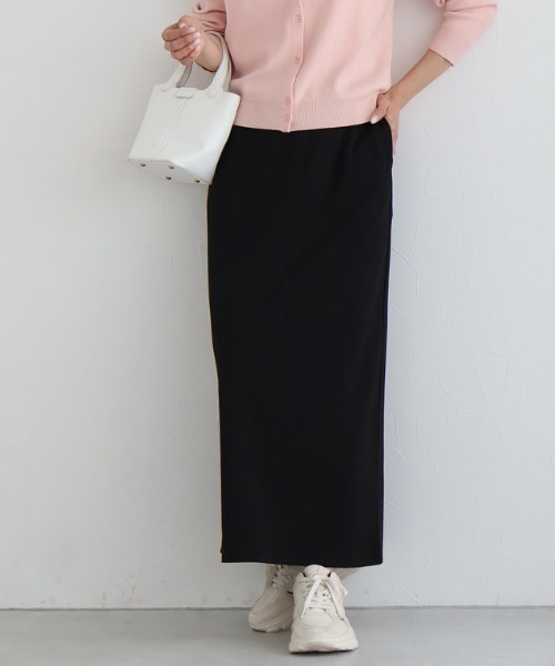 Pierrot（ピエロ）の「ストレスフリーな着心地ストレッチIラインスカート（スカート・レディース・ブラック/モカ/チャコール/グレイッシュベージュ・L/M/S/PL/PM/PS/TL/TM）」の2枚目の写真