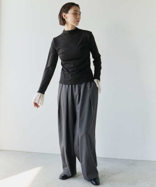 Libra Cue(リブラ キュー)の「フリルチュールスリーブカットソー(Tシャツ/カットソー・レディース・アイボリー/ブラック・FREE)」の8枚目の写真