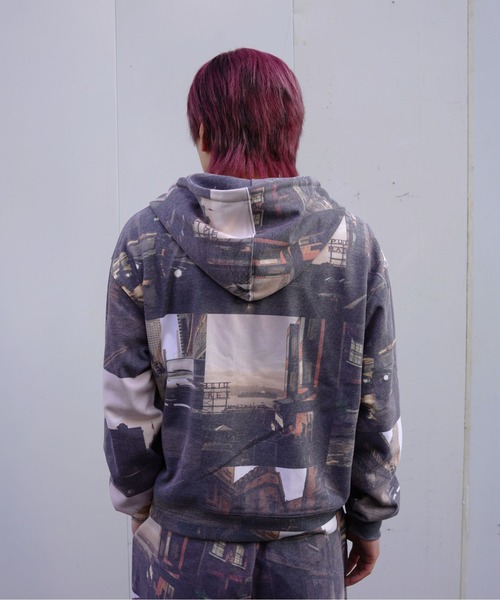 BEAVER(ビーバー)の「B omnivore/ビーオムニボー GRAPHIC HOODIE(パーカー・メンズ・ブラウン・M/L)」の3枚目の写真