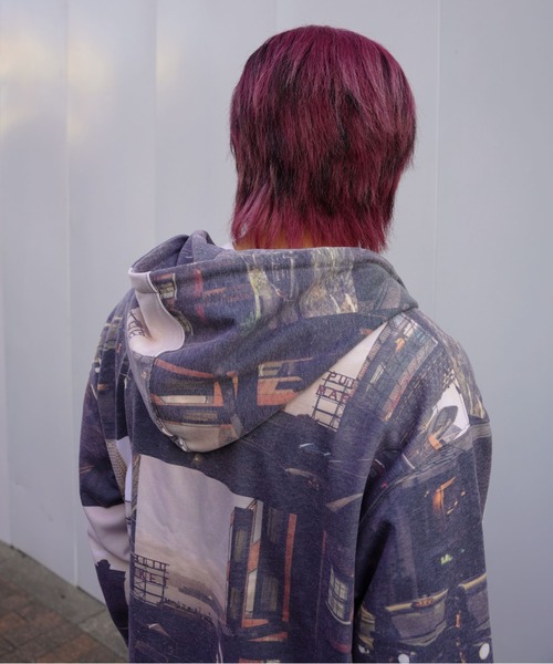 BEAVER(ビーバー)の「B omnivore/ビーオムニボー GRAPHIC HOODIE(パーカー・メンズ・ブラウン・M/L)」の4枚目の写真