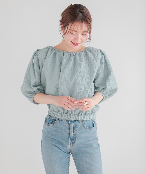Fit more(フィットモア)の「バックリボンショート丈ジャガードトップス(その他トップス・レディース・ブルー/ホワイト・FREE)」の6枚目の写真