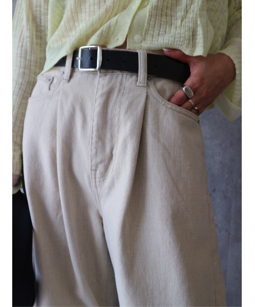 TRUNC（トランクエイティーエイト）の「Tuck Curve Pants / タックカーブパンツ（その他パンツ・レディース・ブラック/ベージュ・MEDIUM/SMALL）」の7枚目の写真