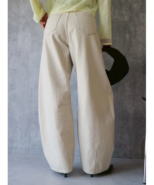 TRUNC（トランクエイティーエイト）の「Tuck Curve Pants / タックカーブパンツ（その他パンツ・レディース・ブラック/ベージュ・MEDIUM/SMALL）」の8枚目の写真