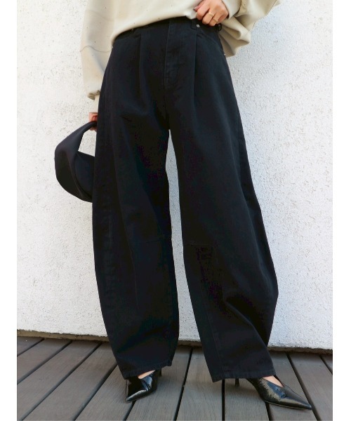 TRUNC（トランクエイティーエイト）の「Tuck Curve Pants / タックカーブパンツ（その他パンツ・レディース・ブラック/ベージュ・MEDIUM/SMALL）」の16枚目の写真
