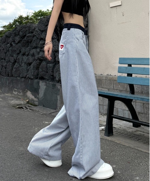 Vipoa(ヴィポア)の「レイヤード風ボーダーワイドデニム(デニムパンツ・レディース・ブラック系その他・MEDIUM/LARGE)」の12枚目の写真