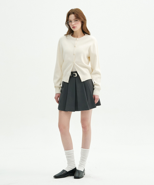 MICANE(ミケーネ)の「シアンベーシックカーディガン(カーディガン/ボレロ・レディース・スカイブルー/ピンク/クリーム・SMALL/MEDIUM/LARGE/X-LARGE)」の17枚目の写真