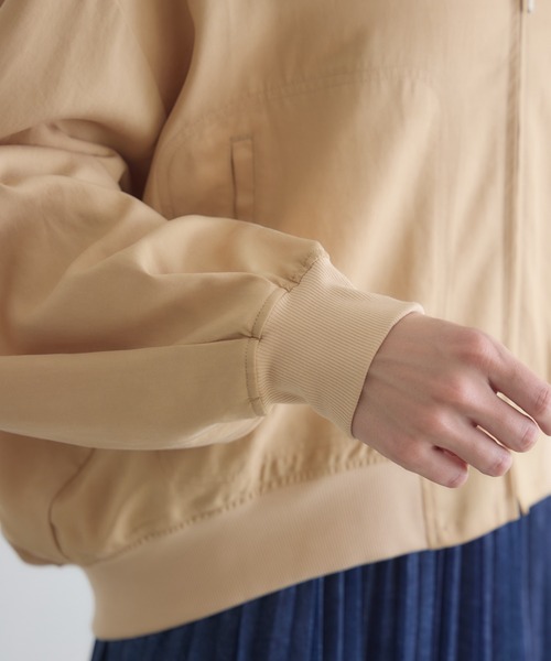 KATHARINE ROSS（キャサリンロス）の「【KATHARINE ROSS】さらっとブルゾン（ブルゾン・レディース・ベージュ/カーキ/ライトブルー・FREE）」の19枚目の写真