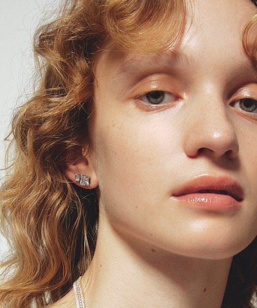 les bonbon(ルボンボン)の「【les bon bon】princess square pierce/プリンセス スクエア ピアス S BOB856(ピアス(両耳用)・レディース・シルバー・S)」の5枚目の写真