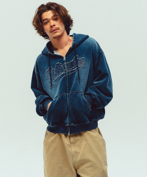 WKNDRS(ウィーキャンドース)の「BRUSHED ZIP-UP HOODIE (DENIM)(パーカー・レディース・その他・SMALL/MEDIUM/LARGE/X-LARGE)」の7枚目の写真