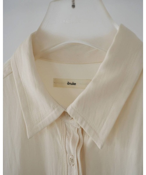 anuke（アンヌーク）の「Stitch Over Shirts 62610417（シャツ/ブラウス・メンズ・チャコールグレー/ホワイト/オフホワイト・FREE）」の19枚目の写真