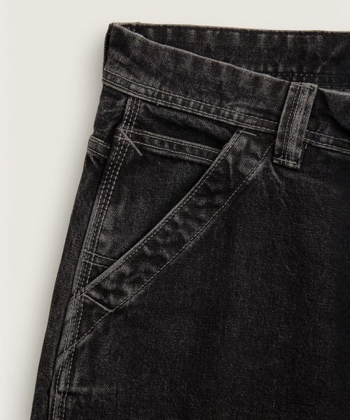 VANS(バンズ)の「VANS PREMIUM チョア デニムパンツ / LX Chore Denim Pant Black VN000T7EBLK1(デニムパンツ・メンズ・ブラック・34inch/33inch/32inch/31inch/30inch/29inch)」の4枚目の写真