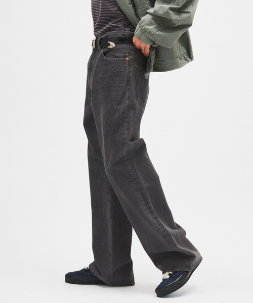 JOURNAL STANDARD(ジャーナルスタンダード)の「ヘイジー ミスト ヘム カット デニム(デニムパンツ・メンズ・コバルトブルー/ブルー/ブラック系その他・LARGE/MEDIUM/SMALL)」の21枚目の写真