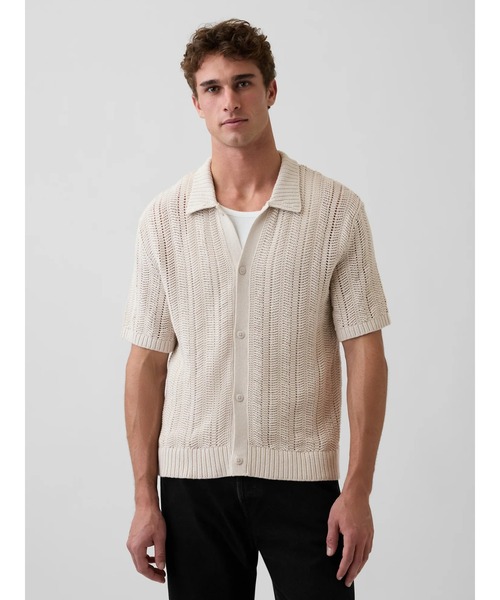 GAP（ギャップ）の「ヘリンボーン クロシェ ニットシャツ（ニット/セーター・メンズ・ブラック/アイボリー・M/XL/L/XS/S）」の2枚目の写真