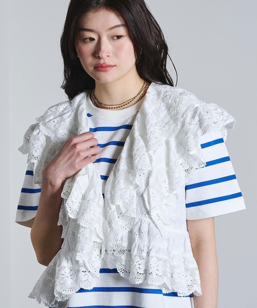 ROSE BUD（ローズバッド）の「(mag.by c)COTTON EMBROIDERY FRILL VEST（ベスト・レディース・ブラック/ホワイト・ONE SIZE）」の3枚目の写真