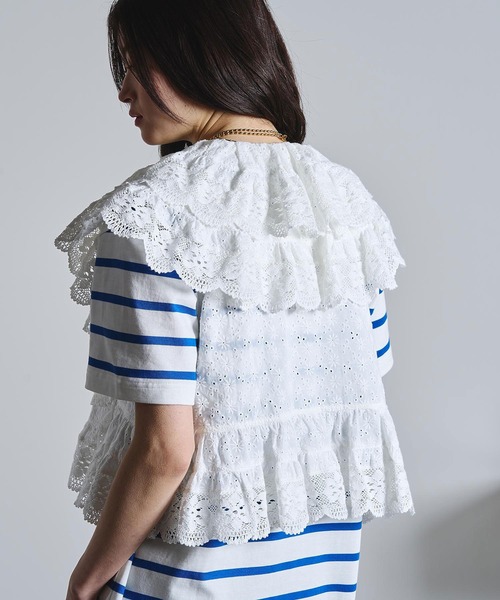 ROSE BUD（ローズバッド）の「(mag.by c)COTTON EMBROIDERY FRILL VEST（ベスト・レディース・ブラック/ホワイト・ONE SIZE）」の11枚目の写真
