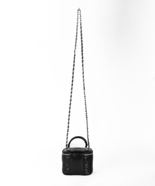 me+em select（ミームセレクト）の「ハートキルティングミニバニティバッグ / heart quilted mini vanity bag（ショルダーバッグ・レディース・ピンク/ブラック/アイボリー・FREE）」の19枚目の写真