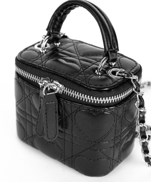 me+em select（ミームセレクト）の「ハートキルティングミニバニティバッグ / heart quilted mini vanity bag（ショルダーバッグ・レディース・ピンク/ブラック/アイボリー・FREE）」の20枚目の写真
