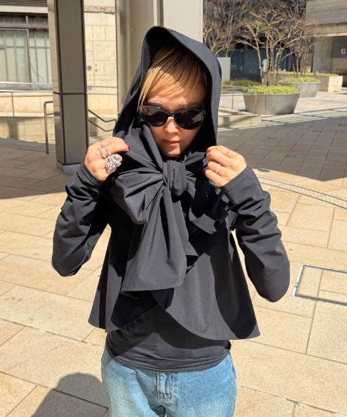 JENNE(ジェンヌ)の「UVカット接触冷感ボレロ(Tシャツ/カットソー・レディース・ホワイト/ブラック・SMALL/MEDIUM/LARGE)」の6枚目の写真