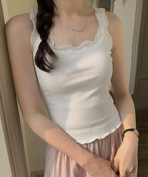 by LEGNA(バイレグナ)の「レースリブキャミソール(キャミソール・レディース・ホワイト/ブラック・LARGE/X-LARGE/MEDIUM/SMALL)」の2枚目の写真