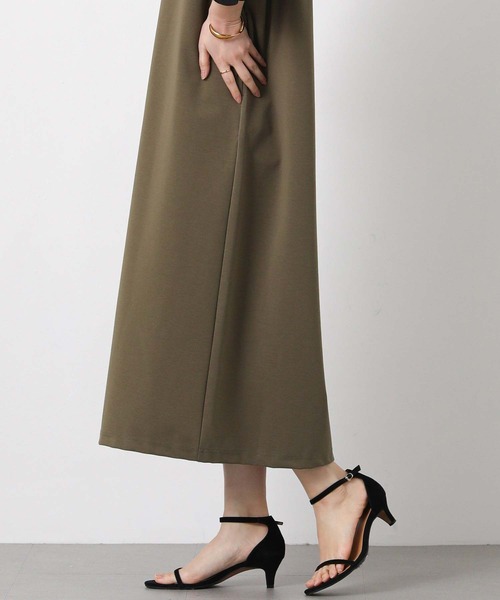 Gready Brilliant(グレディブリリアン)の「異素材ピンタック袖ワンピ(ワンピース・レディース・カーキ系/ネイビー系・38)」の8枚目の写真