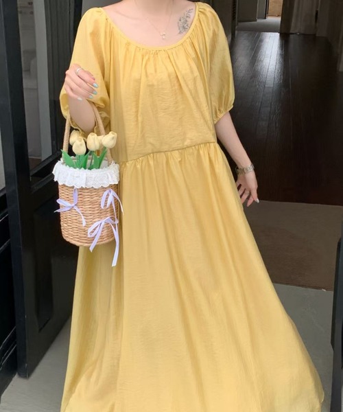 Aelina（エリナ）の「クルーネックリラックス半袖ワンピース（ワンピース・レディース・ホワイト/ブラック/ベージュ/パープル/ピンク/イエロー/ブルー・FREE）」の10枚目の写真